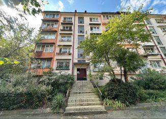 Продажа 1-ком. квартиры, 36 м2, Сочи, Красноармейская улица, 29А