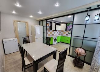 Пятикомнатная квартира на продажу, 103 м2, Набережные Челны, улица Аделя Кутуя, 3