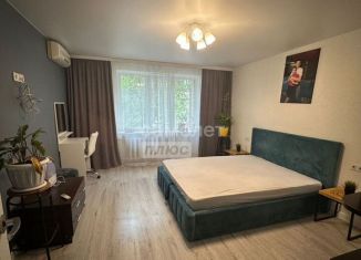 Продам 2-ком. квартиру, 74.4 м2, Геленджик, улица Леселидзе, 10