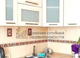 Сдам однокомнатную квартиру, 42 м2, Уфа, улица Генерала Горбатова, 3/3