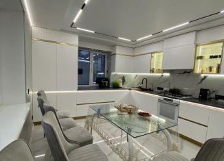 Продам дом, 170.3 м2, посёлок городского типа Молодёжное, улица Даглык, 15