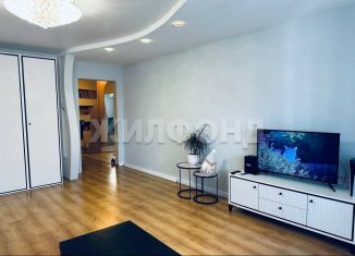 Продаю двухкомнатную квартиру, 64 м2, Нижний Тагил, улица Папанина, 27