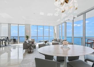 Продам 2-ком. квартиру, 106.3 м2, Сочи, улица Орджоникидзе, 11/1, микрорайон Центральный