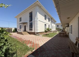 Продам дом, 327 м2, поселок городского типа Заозерное