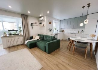 Продается 3-комнатная квартира, 59.7 м2, Тюмень, улица Максима Горького, 59