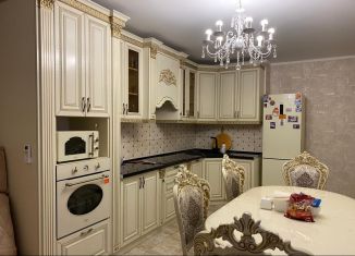 Продаю 3-ком. квартиру, 79.9 м2, Ростов-на-Дону, улица Александра Печерского, 7/3, ЖК Суворовский