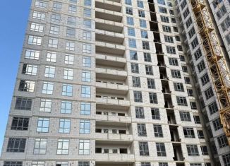 Продажа 2-ком. квартиры, 93 м2, Дагестан, улица Перова, 13Б