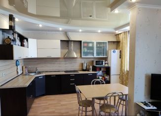 Аренда двухкомнатной квартиры, 69 м2, Краснодар, бульвар Клары Лучко, 10, микрорайон Юбилейный