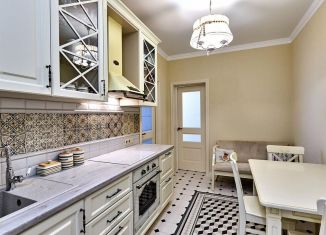 Продаю 2-ком. квартиру, 65 м2, Краснодар, Кожевенная улица, 28, микрорайон Кожзавод