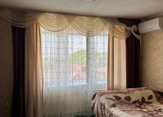 Продается 1-комнатная квартира, 35.1 м2, Армавир, улица Чернышевского, 5