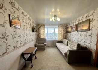 Продам 3-ком. квартиру, 50.9 м2, Среднеуральск, Уральская улица, 2