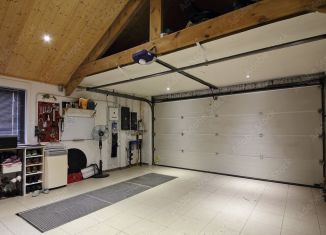 Сдаю гараж, 30 м2, Белгородская область, Осенняя улица, 8