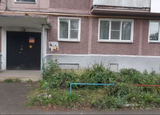 Продается 2-ком. квартира, 47.1 м2, Троицк, 10-й квартал, 4