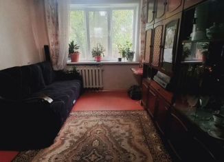 Двухкомнатная квартира на продажу, 53.1 м2, Йошкар-Ола, улица Карла Либкнехта, 71