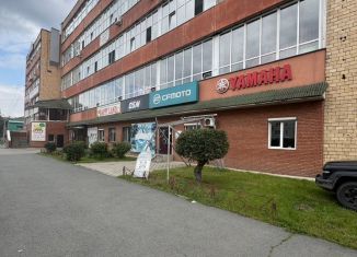 Сдаю в аренду торговую площадь, 750 м2, Абакан, Советская улица, 73