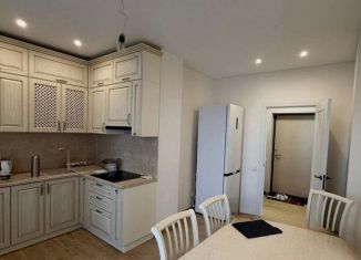 Продаю 2-ком. квартиру, 54 м2, Краснодар, улица имени С.С. Прокофьева, 7, Музыкальный микрорайон