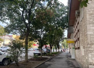 Сдача в аренду 2-комнатной квартиры, 45 м2, Таганрог, улица Фрунзе, 61