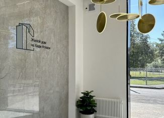 Продается 2-комнатная квартира, 55 м2, Татарстан, улица Хади Атласи