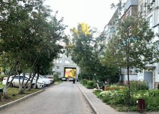 Продам двухкомнатную квартиру, 43.9 м2, Омская область, улица Комкова, 3