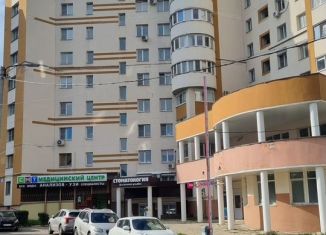 Сдаю 1-ком. квартиру, 48.9 м2, Владимир, улица Горького, 117