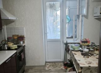 Продам двухкомнатную квартиру, 53 м2, Крым, улица Молодых Подпольщиков, 8