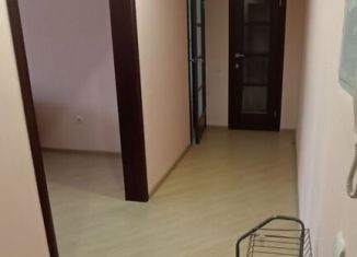 Сдаю в аренду двухкомнатную квартиру, 65 м2, Республика Башкортостан, Владивостокская улица, 12