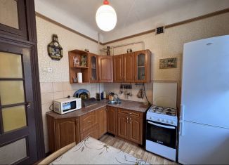 Сдам 2-комнатную квартиру, 51 м2, Татарстан, улица Жуковского, 12