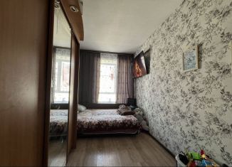 Продаю 1-комнатную квартиру, 28 м2, Аксай, улица Строителей, 8