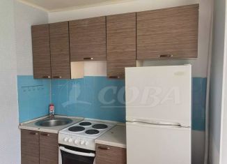 Продажа 2-комнатной квартиры, 41 м2, Тюмень, улица 30 лет Победы, 142