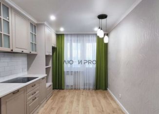 Продам 1-комнатную квартиру, 40 м2, Вологда, Пречистенская набережная, 74