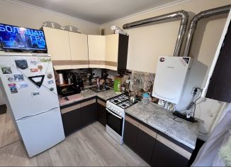 Сдаю 1-ком. квартиру, 31 м2, Калуга, улица Бориса Литвинчука, 12