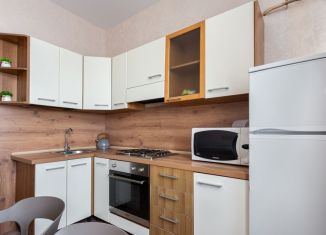 Сдам в аренду 2-ком. квартиру, 52 м2, Москва, Краснопрудная улица, 30-34с1, ЦАО