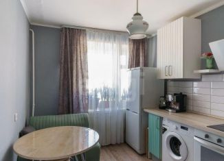 Продаю 1-комнатную квартиру, 33 м2, Тюмень, проезд Стахановцев, 3