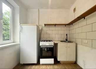 Продается 3-комнатная квартира, 60 м2, Краснодар, улица Стасова, 148, микрорайон Черемушки