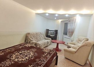 Сдам в аренду однокомнатную квартиру, 40 м2, Саратов, Соколовогорская улица, 24А