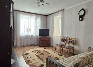 Сдаю в аренду двухкомнатную квартиру, 50 м2, Ростов-на-Дону, проспект Космонавтов, 11