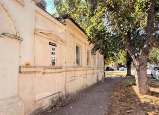 Продаю четырехкомнатную квартиру, 91 м2, Пятигорск, Университетская улица, 23