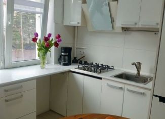 Продается 2-ком. квартира, 48.9 м2, Сочи, улица Голубые Дали, 7