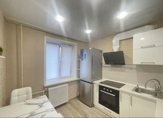 Продажа 1-ком. квартиры, 34 м2, Киров, Советская улица, 95