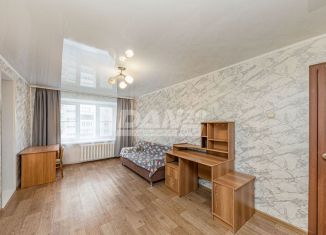 Продается 1-комнатная квартира, 33.8 м2, Челябинск, Российская улица, 63, Центральный район