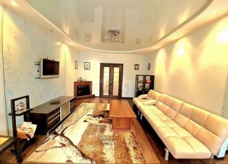 Продажа 2-ком. квартиры, 81.1 м2, Томск, улица Лебедева, 38