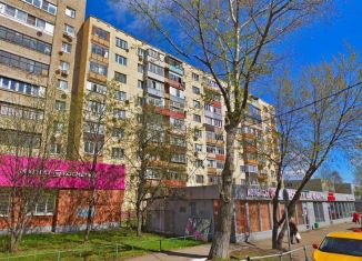 Продам 3-комнатную квартиру, 56.1 м2, Подольск, Быковская улица, 7