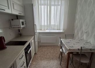 Однокомнатная квартира в аренду, 39 м2, Тюмень, улица Максима Горького, 3