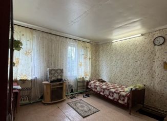Продается 2-комнатная квартира, 41.8 м2, Татарстан, улица Ленина, 46