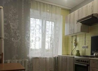 Сдаю в аренду 3-комнатную квартиру, 65 м2, Ростов-на-Дону, улица Пановой, 32