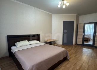 Сдаю 1-комнатную квартиру, 35 м2, Тюмень, Солнечный проезд, 7