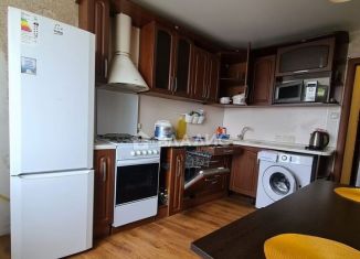 Сдаю в аренду 1-комнатную квартиру, 32.8 м2, Балаково, Каховская улица, 41/1