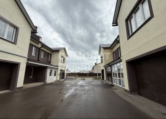 Продаю таунхаус, 125 м2, деревня Байрак, Дружная улица