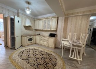 Продается 2-комнатная квартира, 75 м2, Махачкала, улица Лаптиева, 85