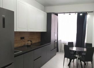 Сдается в аренду 1-комнатная квартира, 45 м2, Пятигорск, улица Пестова, 5